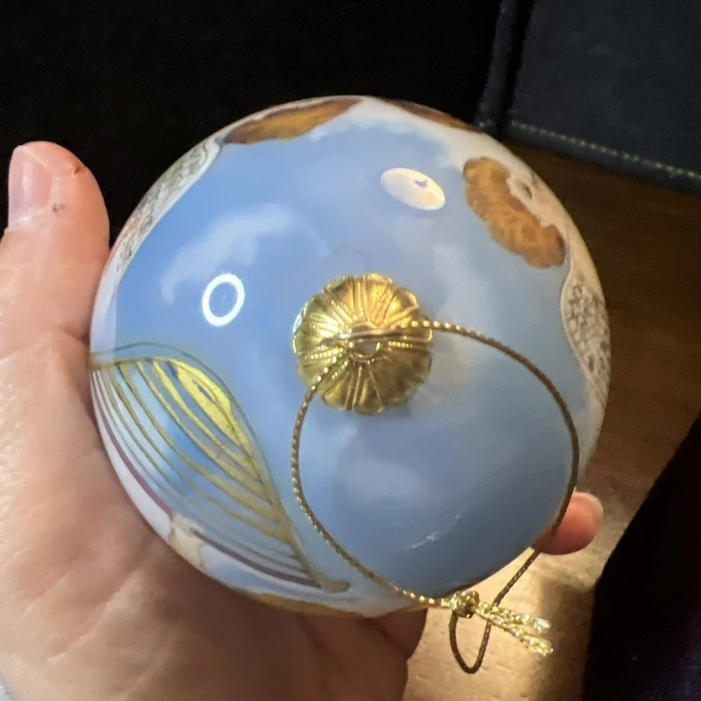 2002 PIER 1 Li Bien HARK THE HERALD‎ ANGELS SING Glass Ball Ornament w/ Box H99